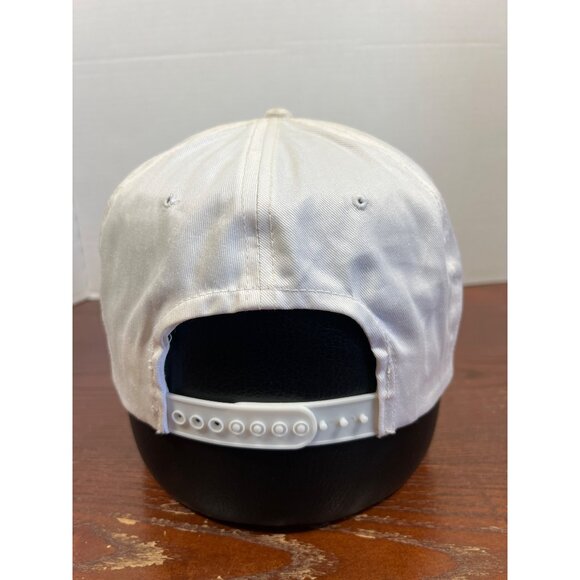 Vintage R&E Hauling Inc. White Snapback Patch Hat X3 - Picture 2 of 4